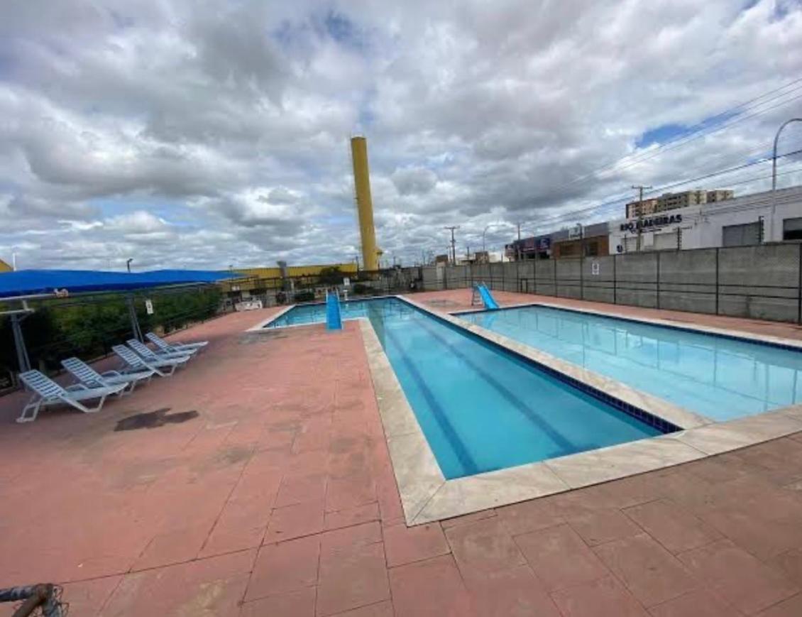 Apartment Apto Ate 4 Pessoas,otima Localizacao, Area De Lazer Com Conveniencia E Piscina Crianca